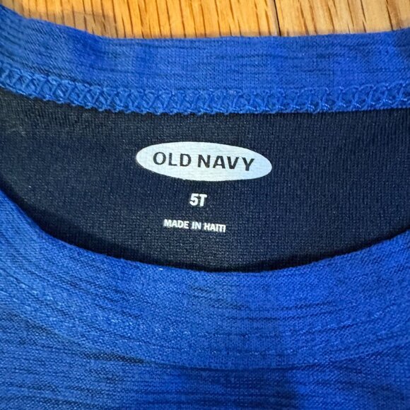 5T Old Navy Moisture-Wicking Graphic Tee for Toddler Boys (set of three) - Picture 8 of 8